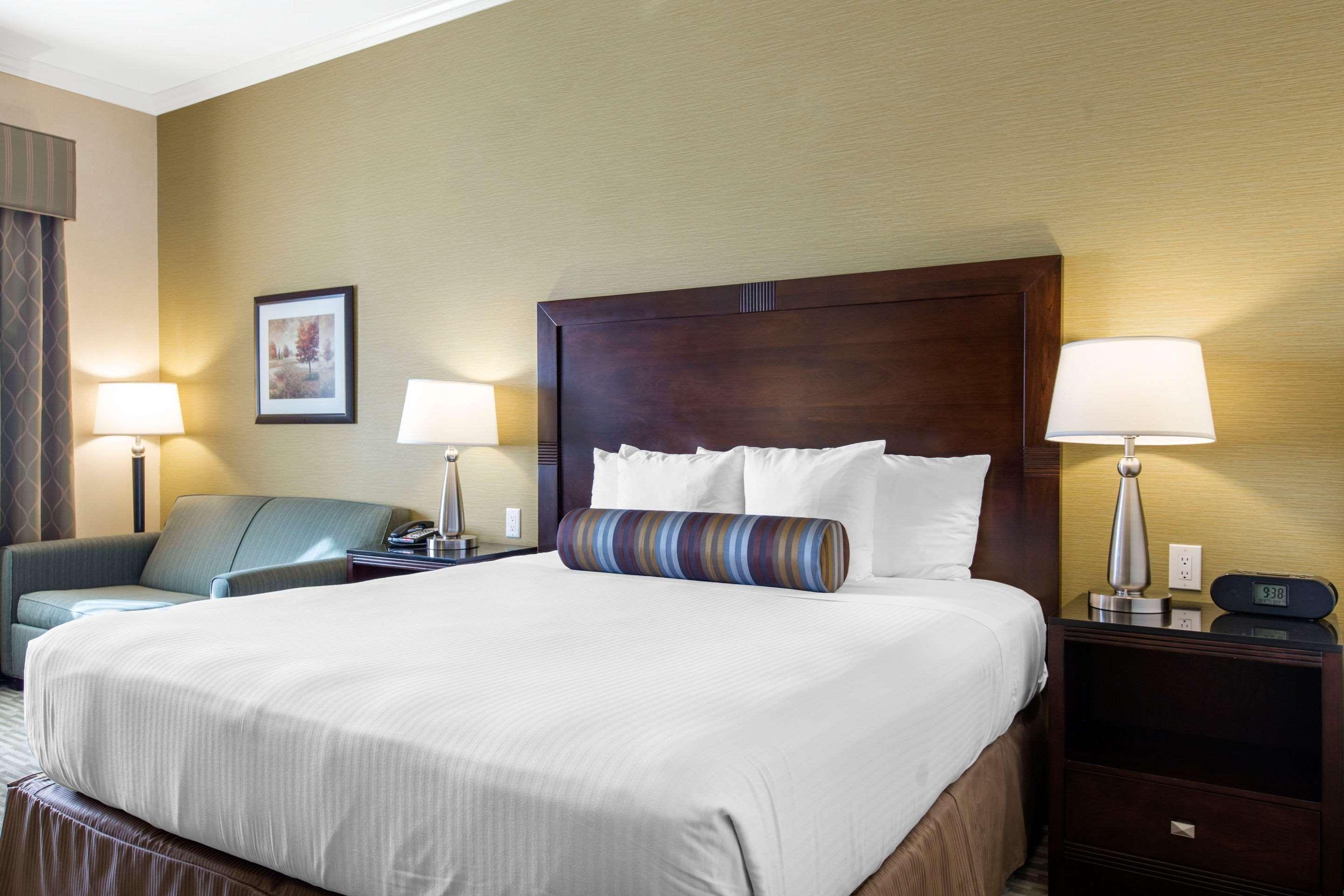 The Oaks Hotel & Suites Пасо Роблс Экстерьер фото