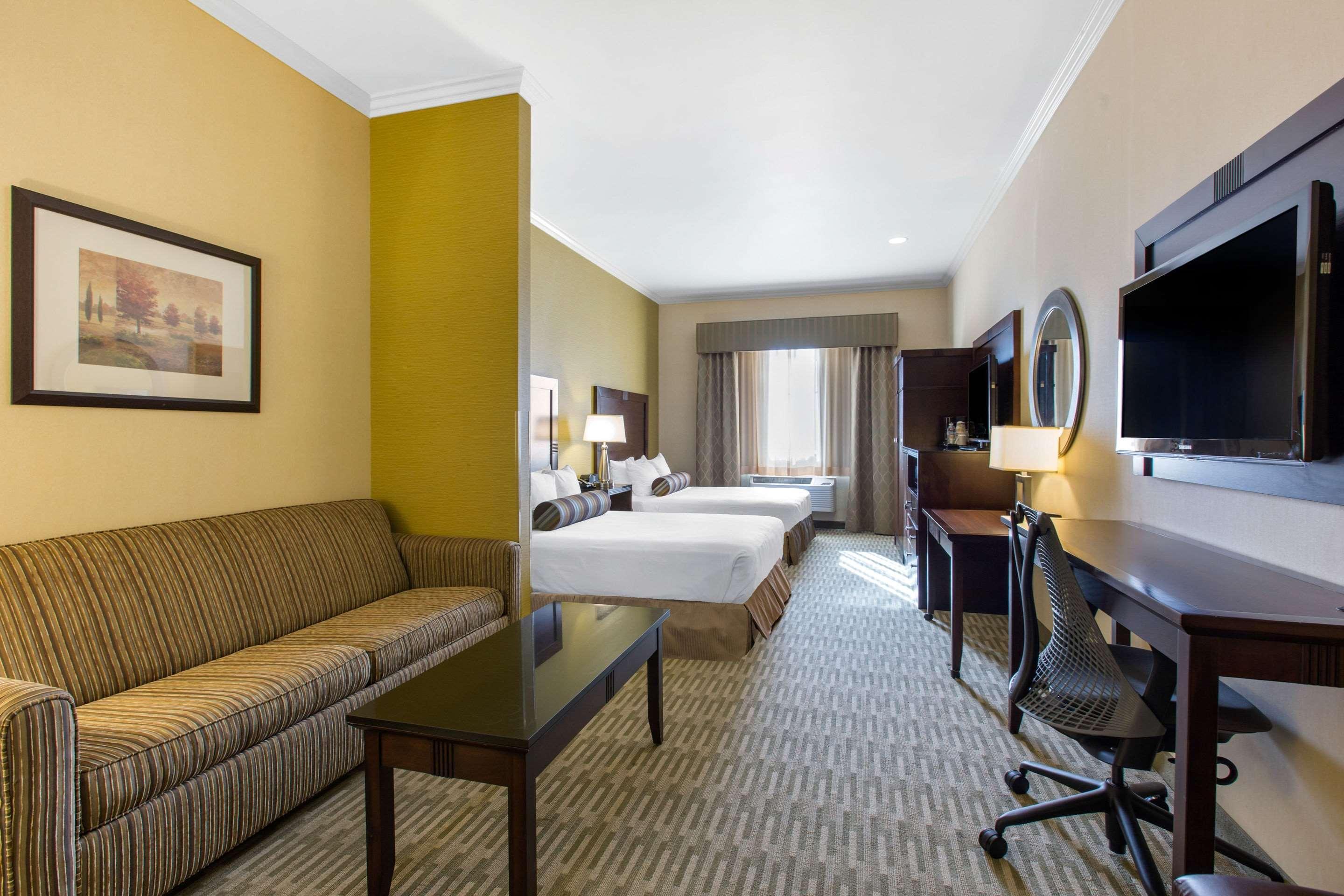 The Oaks Hotel & Suites Пасо Роблс Экстерьер фото