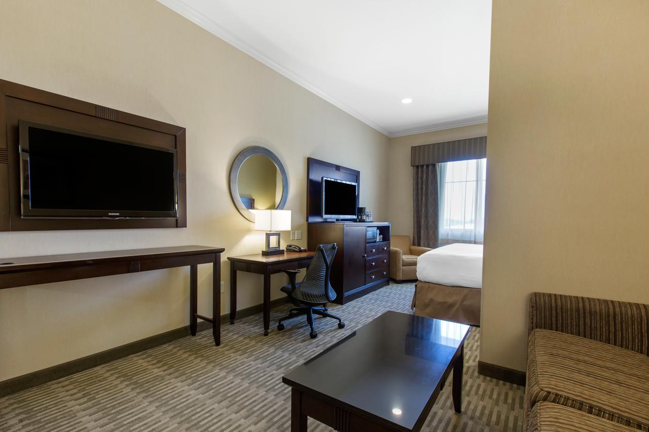 The Oaks Hotel & Suites Пасо Роблс Экстерьер фото